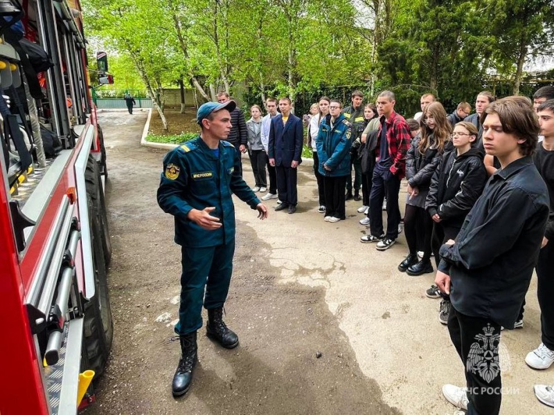 В гостях у Чаплынских пожарных