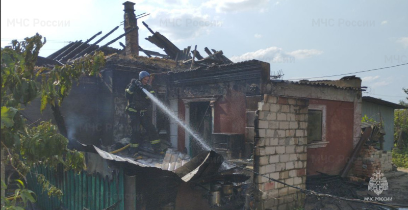 Пожарно-спасательное подразделение Херсонской области ликвидировало пожар в Алешкинском муниципальном округе