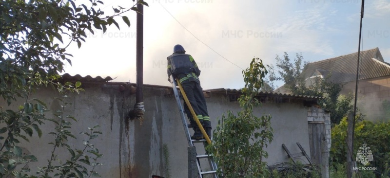 Пожарно-спасательное подразделение Херсонской области ликвидировало пожар в Алешкинском муниципальном округе